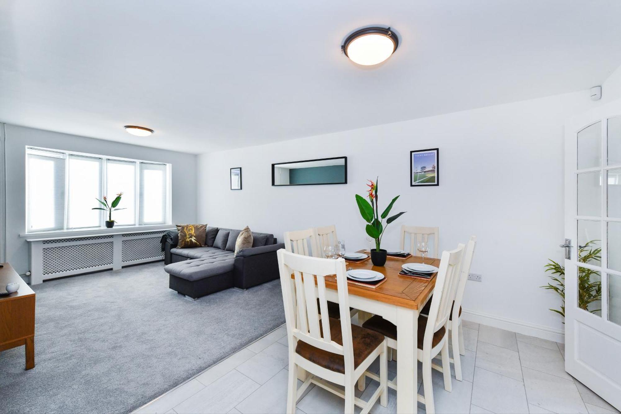 Morgan House- 4 Bed House, Near Nottingham Trent Uni Βίλα Εξωτερικό φωτογραφία